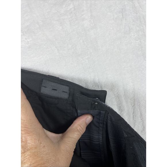 Nike Golf Men's Dri-Fit Golf Shorts Sz 30 Dark Gray Plaid Flat Front Pockets - Picture 10 of 10